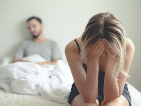 10 segnali sottili che possono indicare che il partner abusa emotivamente di te