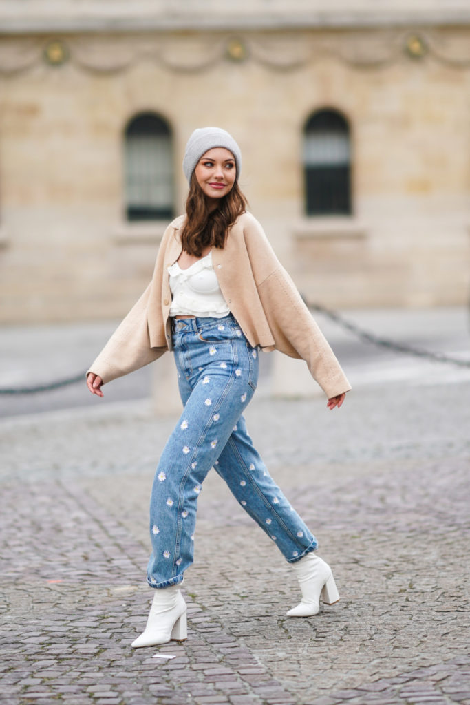 Jeans con strappi primavera estate 2021