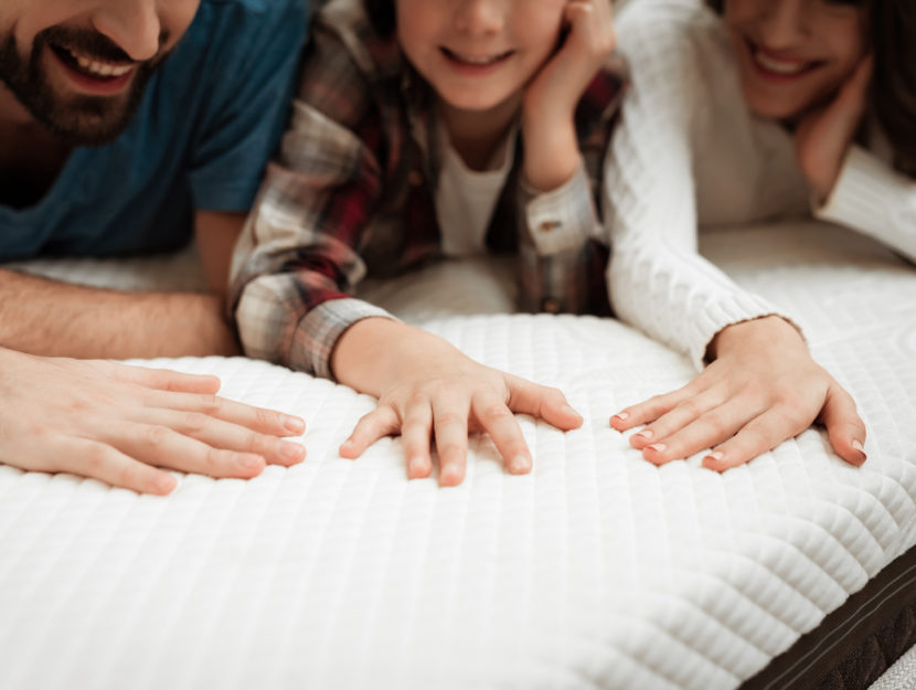 Famiglia materasso letto