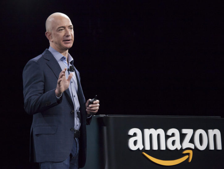Come fa Jeff Bezos a vedere il futuro prima di noi?
