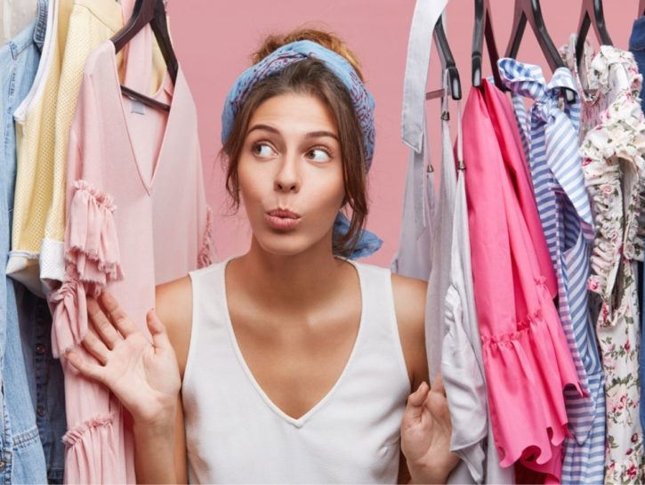 Perché conserviamo abiti che non indossiamo mai