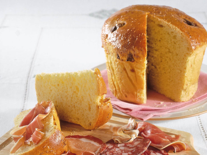 Pizza di Pasqua al formaggio