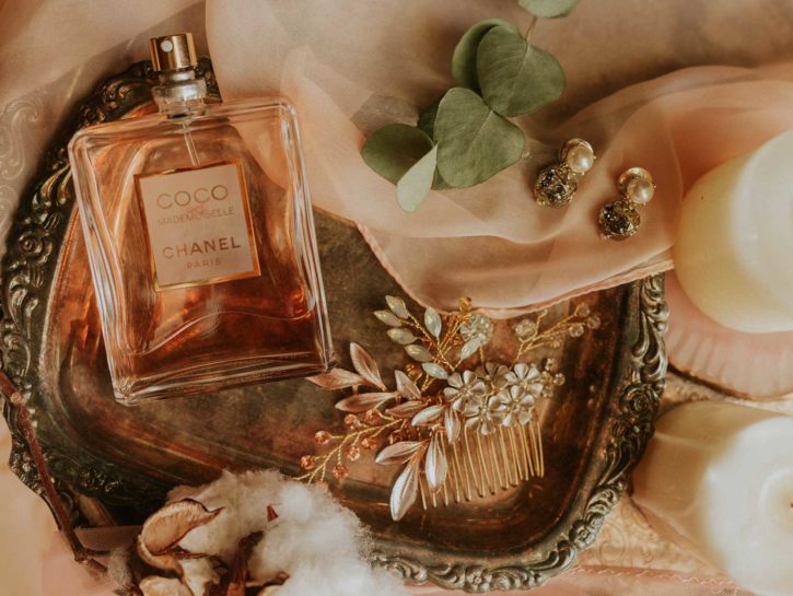 I profumi più romantici da regalarle a San Valentino
