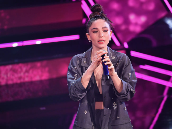 Sanremo 2021: i voti a canzoni e look della prima serata