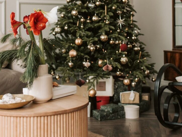 Come decorare la casa in stile shabby chic per Natale