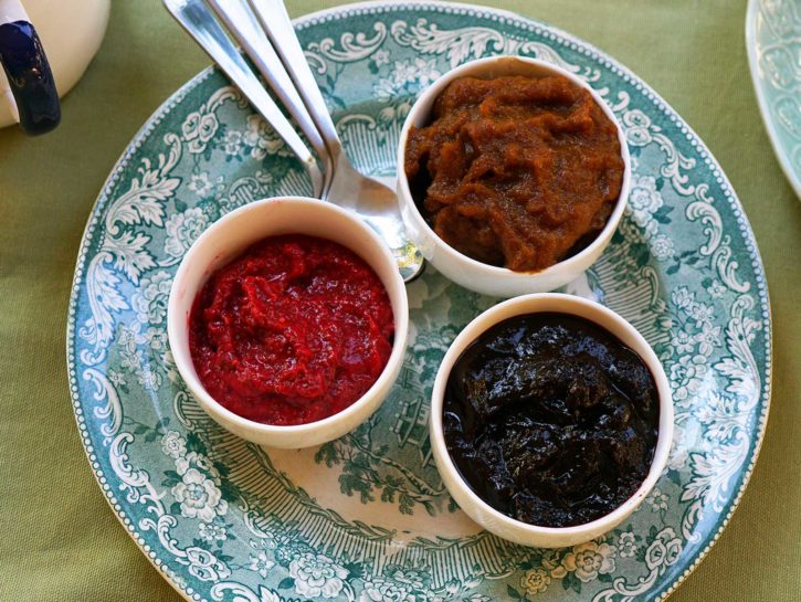 Dolci senza zucchero aggiunto? Sì grazie! La ricetta delle girelle con marmellata cruda espressa