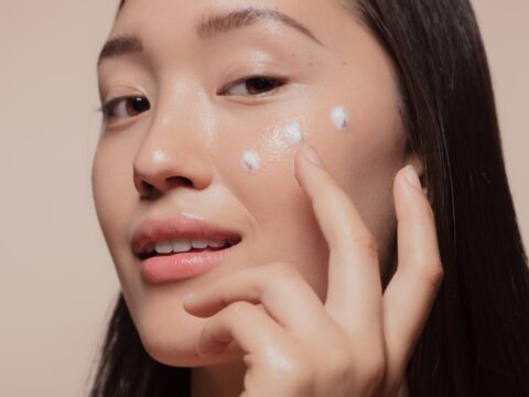 Beauty routine coreana: 10 consigli per farla a casa