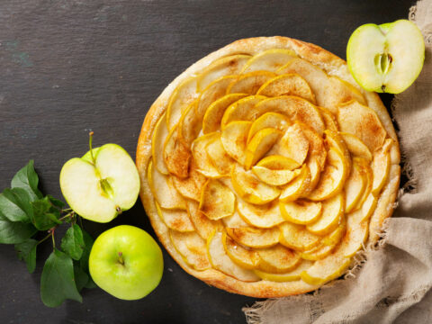Torta di mele: la ricetta classica (e le varianti)