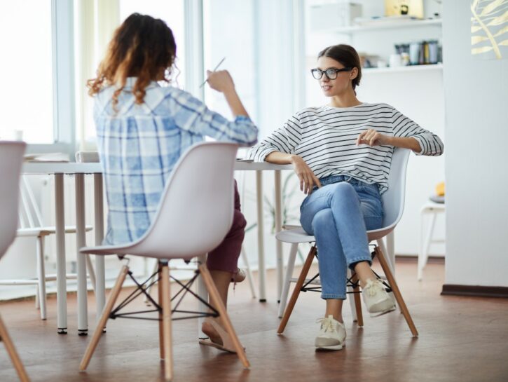 10 cose che fanno di te una buona ascoltatrice (e una buona amica)