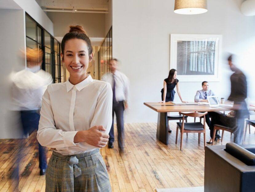 donna al lavoro, rendere coeso il team