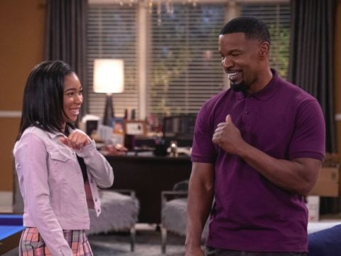 Papà, non mettermi in imbarazzo!: la serie tv Netflix sul rapporto padre-figlia