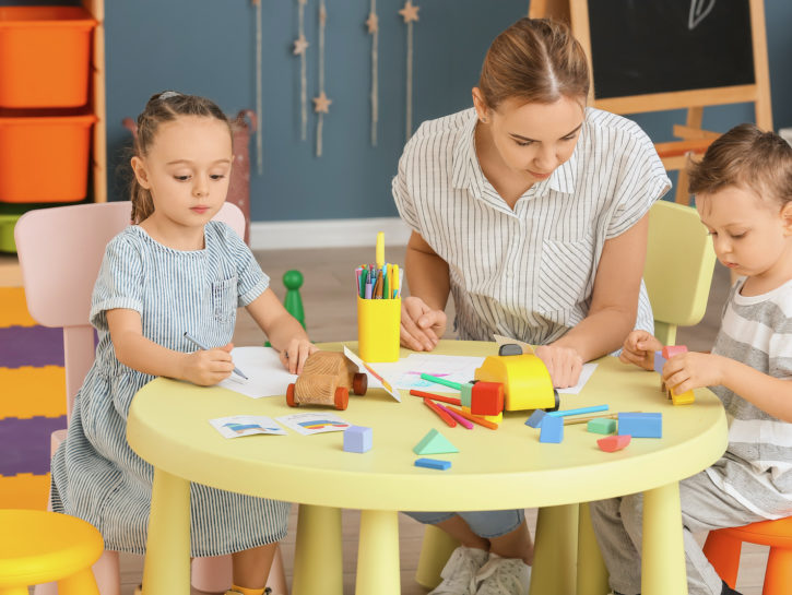 Bonus baby sitter, al via le domande: cosa cambia