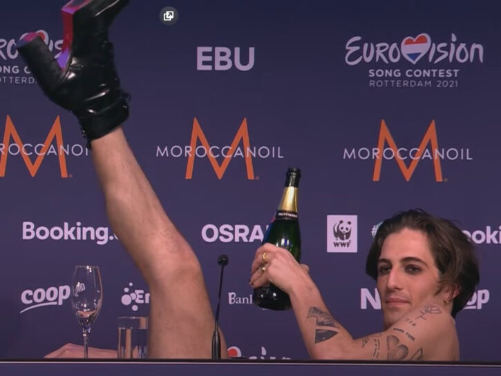 Damiano dei Måneskin, sexy idolo dei social