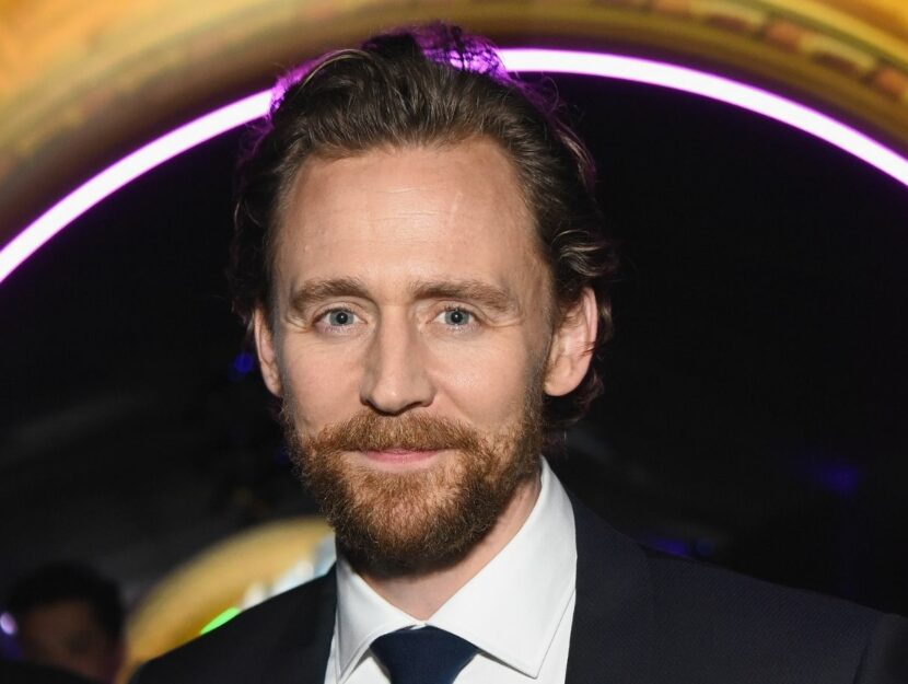 Tom Hiddleston attore sul red carpet