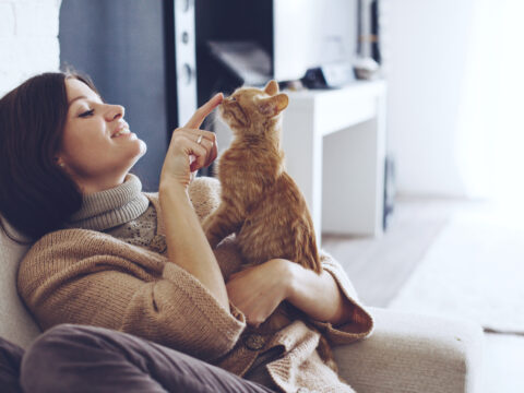 5 modi in cui i gatti rendono più completa la vita delle donne