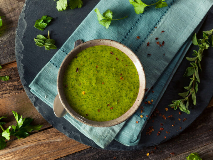 Come preparare una perfetta salsa verde