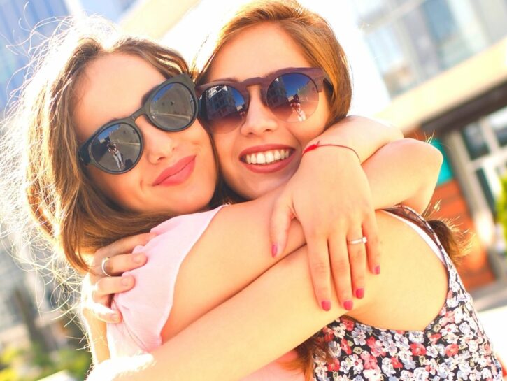Come aiutare un'amica che è stata lasciata senza alcuna spiegazione?