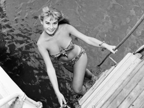 75 anni di bikini: foto-storia di uno scandalo al sole