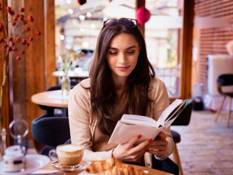 5 libri distopici sulle donne che ci ricordano la nostra forza