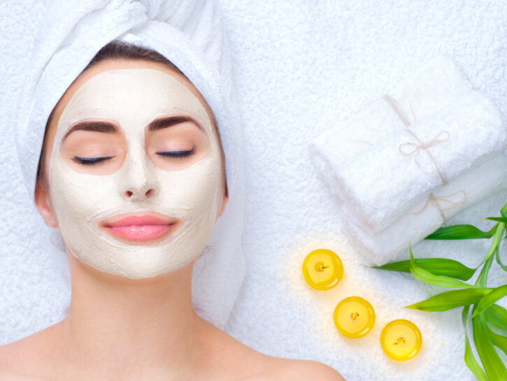 5 trattamenti estivi da spa che puoi replicare a casa tua