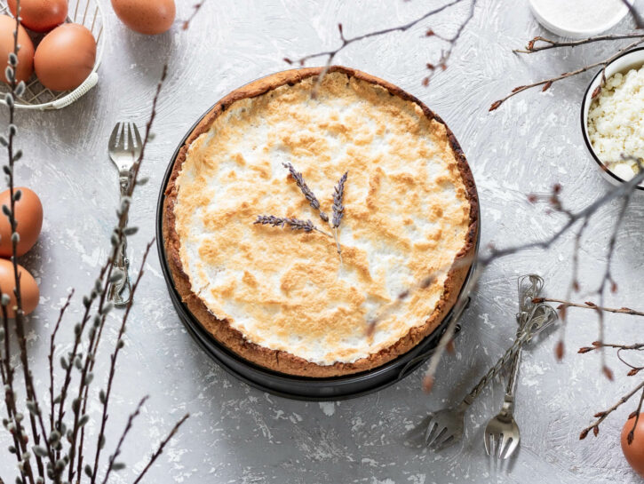 La ricetta tradizionale della torta di ricotta