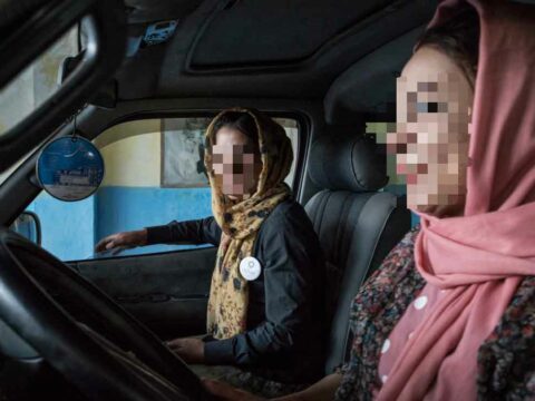 I taxi rosa delle donne di Kabul