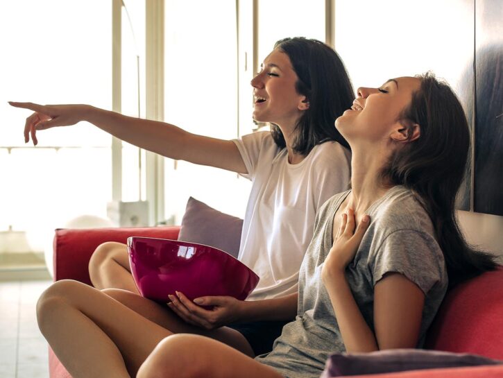 Quali sono le cose migliori da fare con un'amica se vuoi conoscerla più a fondo?