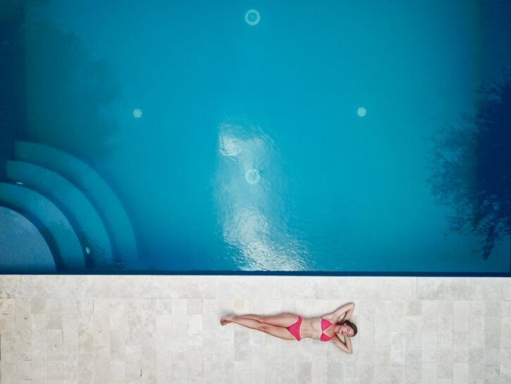 Come preparare la piscina per l'estate