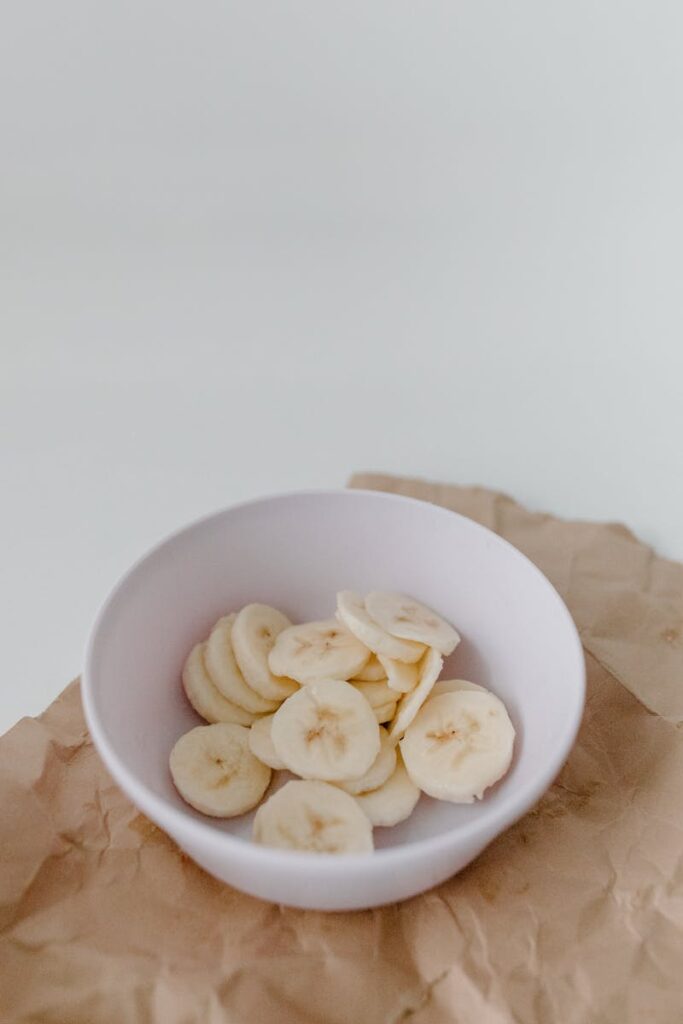 banane tagliate in una ciotola