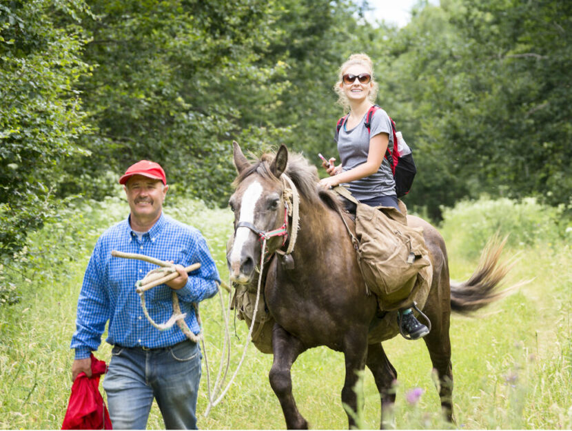 Donna a cavallo