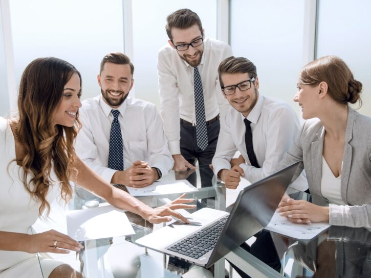 Come assicurarti che i tuoi collaboratori stiano vivendo una bella esperienza sul lavoro?
