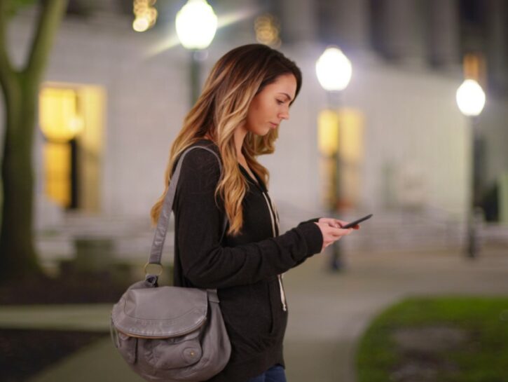 5 app che rendono molto più sicuri gli spostamenti notturni