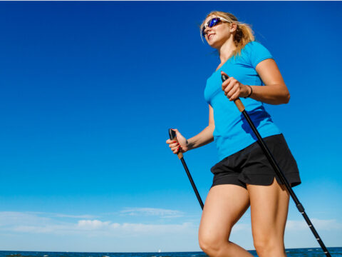 Come usare i bastoncini per nordic walking e speed hiking