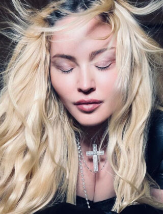 Madonna contro Instagram: per i fan è il lifting ad essere hard