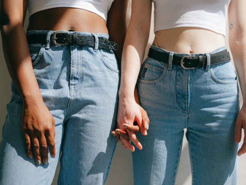 ragazze in jeans