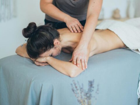 10 tipologie di massaggio: quali sono e a cosa servono