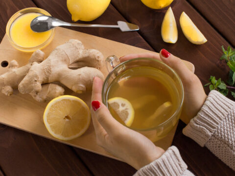Tisana zenzero e limone: una coccola per il tuo benessere