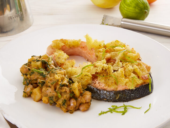 Salmone agli agrumi con fagioli e patate
