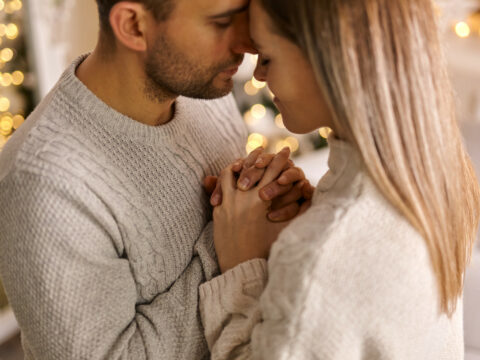 10 comportamenti che ti faranno capire che lui non è più innamorato di te