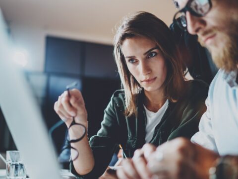 Che cos'è il galateo del business e perché è importante conoscerlo per il tuo lavoro