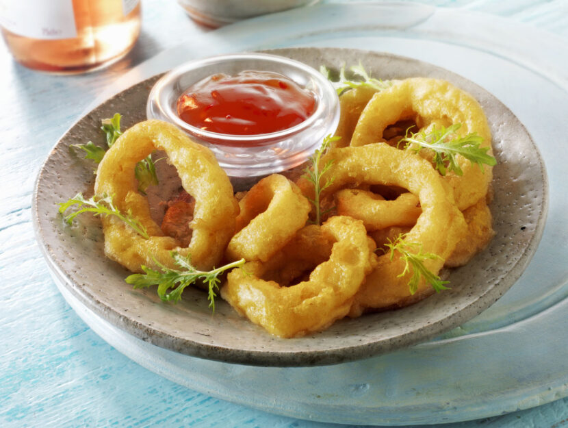 cipolle fritte in pastella