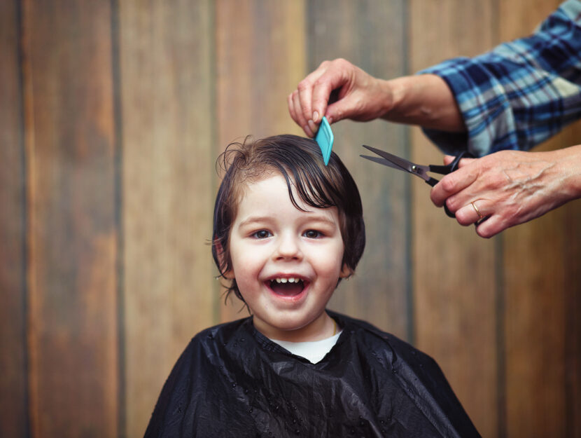Come tagliare i capelli ai bambini bene