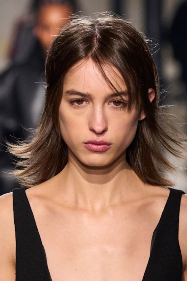 taglio capelli per naso grande