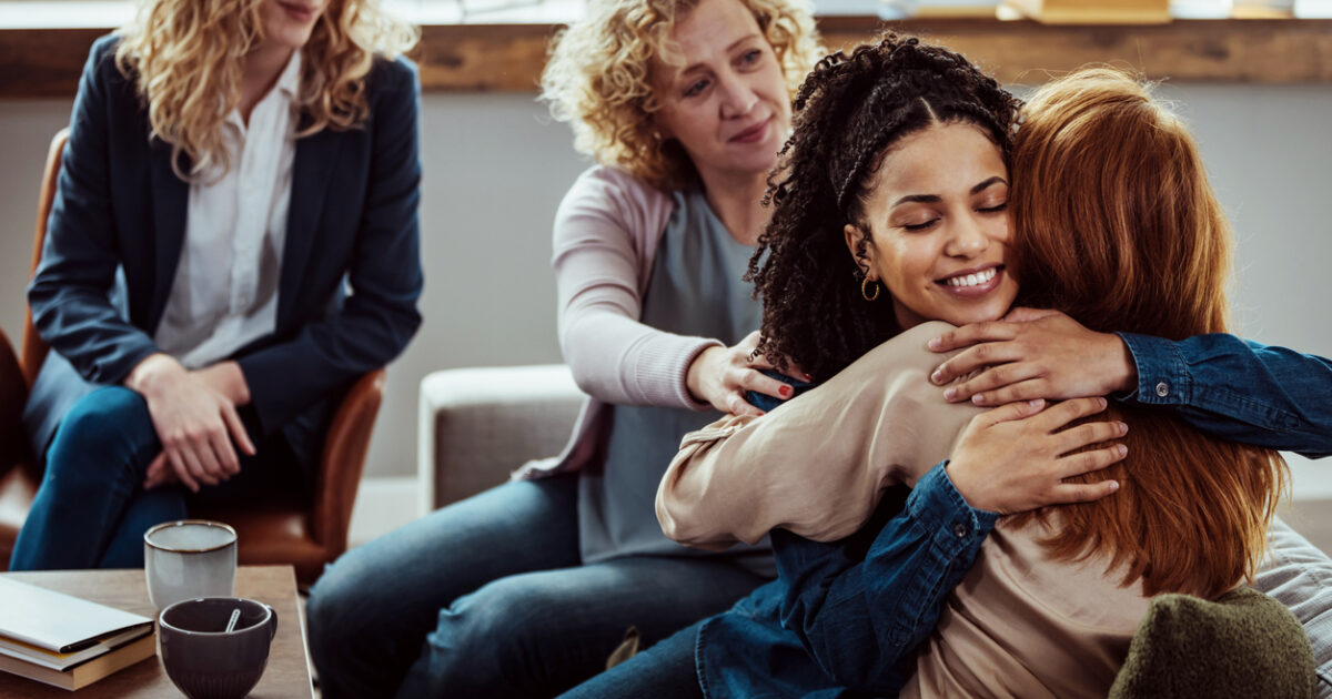 Frasi per consolare un'amica triste - Donna Moderna