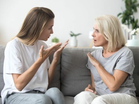 Esistono casi in cui è giusto allontanare un parente dalla tua vita?