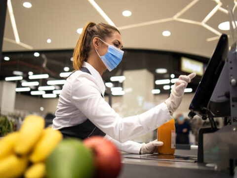 Mamme lavoratrici che fanno i turni: cosa fare