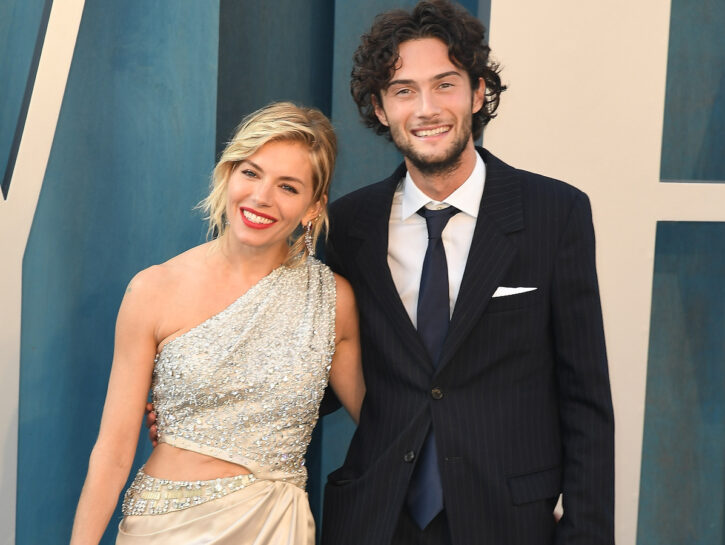 Sienna Miller: anche lei  congela gli ovociti