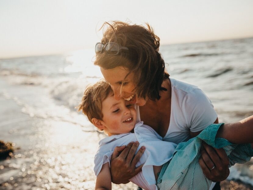 Buona Festa della mamma: immagini e frasi da mandare alla mamma