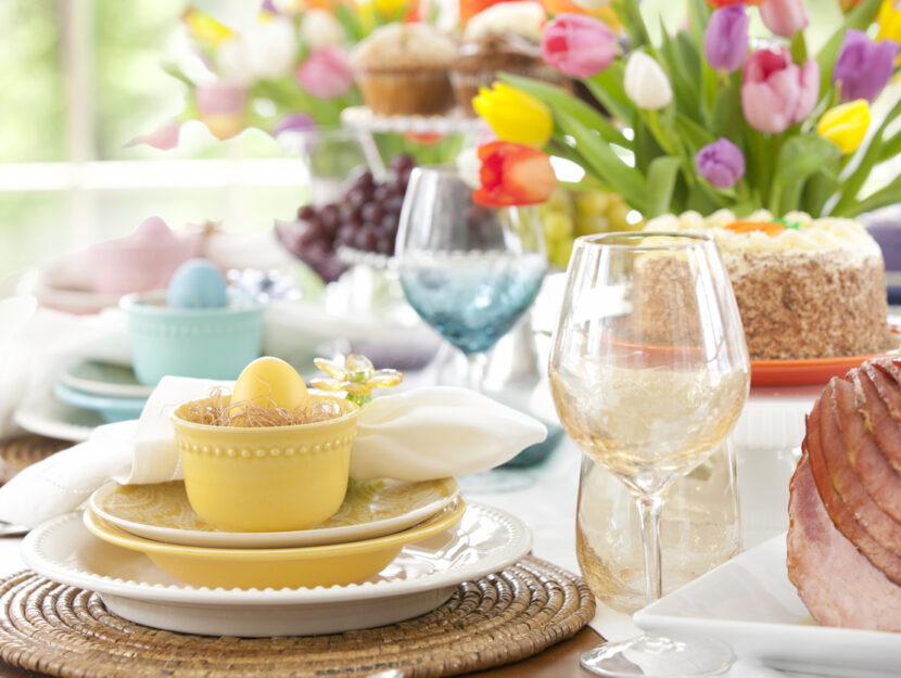 Come decorare e apparecchiare la tavola di Pasqua