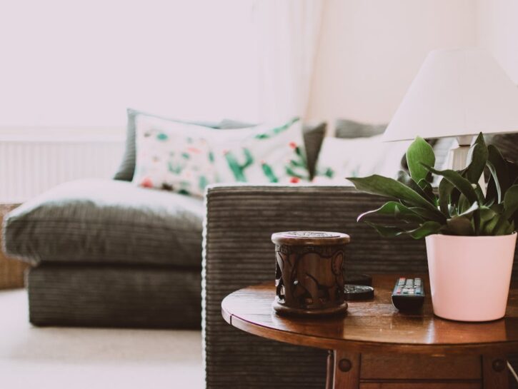 Come decorare un tavolino con effetto mosaico
